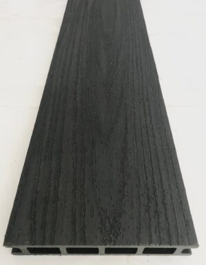 s93700